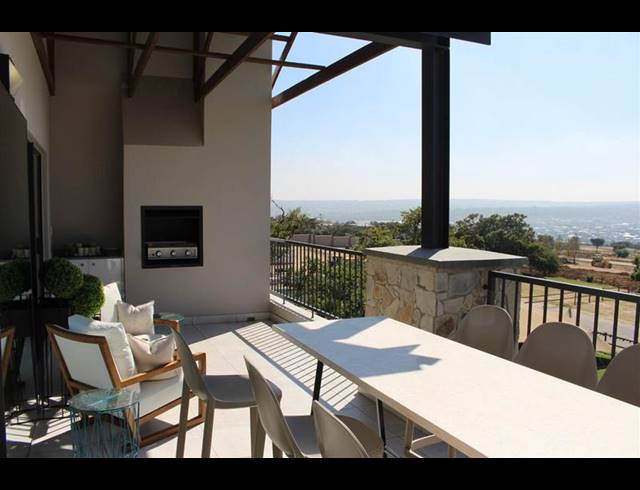 2 BEDROOM APARTMENT FOR SALE IN WATERFALL